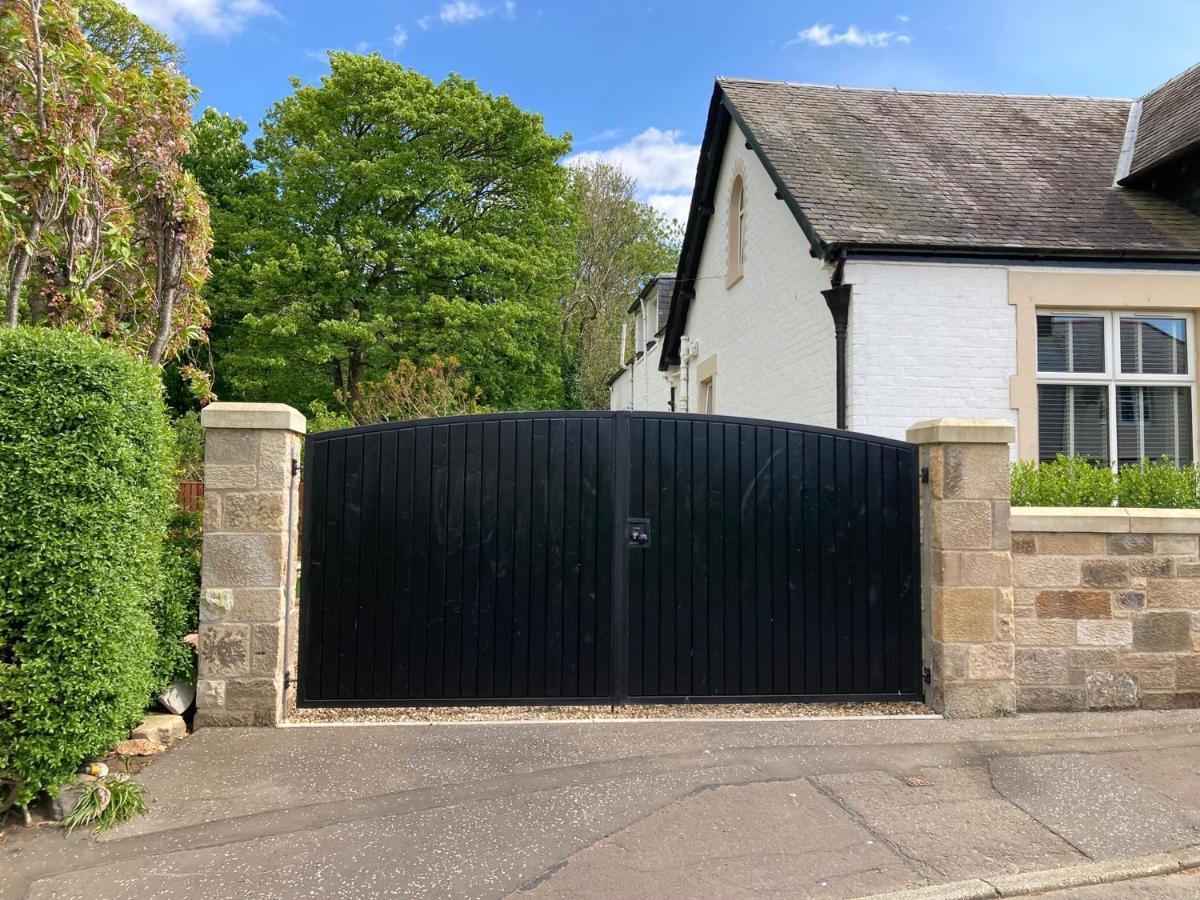 Islay House,Comfortable Home With Private Garden, Pencaitland, East Lothian, Scotland المظهر الخارجي الصورة